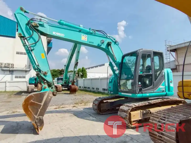รถขุด Kobelco SK135SR รุ่น3 มีไลน์หัวเจาะ โทร 080 6565422 หนิง