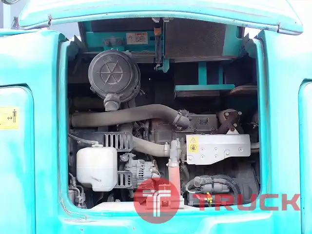 Kobelco SK75SR รุ่น3 ปี2014 มีใบมีด ลายหัวเจาะ โทร 080 6565422 หนิง