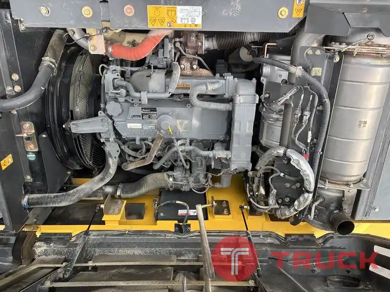 สต็อกรถขุด Sumitomo SH200รุ่น7 ปี2020 จากญี่ปุ่น โทร 080 6565422 หนิง