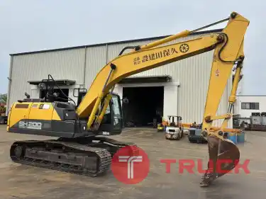 สต็อกรถขุด Sumitomo SH200รุ่น7 ปี2020 จากญี่ปุ่น โทร 080 6565422 หนิง