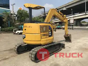 รถขุด KOMATSU PC28UU-2 พร้อมใช้งาน สอบถามที่คุณครีม 0658844400
