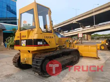 รถแทรคเตอร์ CAT D5GXL ใบมีด 6 ทิศทาง สอบถามที่คุณครีม 0658844400