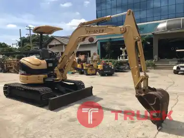 รถขุด CAT 304CR ใช้งานมาน้อย สอบถามที่คุณครีม 0658844400