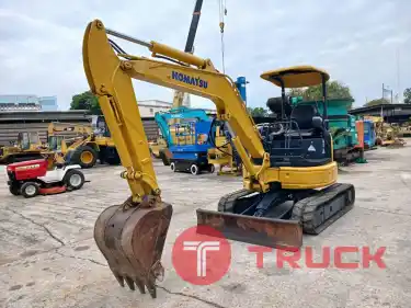 รถขุด KOMATSU PC35MR-2 ใช้งานมาน้อย สอบถามที่คุณครีม 0658844400