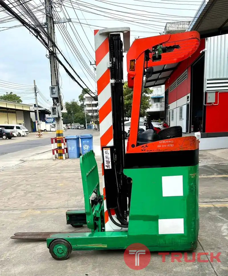 172 รถไฟฟ้ายืนขับ Sumitomo FBR15