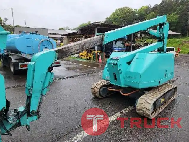 HF090-3 รถกระเช้า บูมลิฟต์ โทร.080-6565422 หนิง