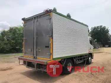 รหัสรถ N257 Hino 6 ล้อ เมก้า 150 แรง ตู้เปียกเลสยาว4.5ม. ปี 49 เครื่องดี คัดซีสวย ยางดี รถพร้อมใช้ ราคา 580,000 บาท โทร 0839946814 , 0645676569 น็อต
