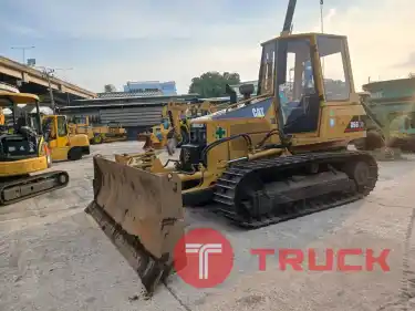 รถแทรคเตอร์ CAT D5GXL ใบมีด 6 ทิศทาง สอบถามที่คุณครีม 0658844400