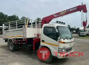 6 ล้อดั้มติดเครน TANANO 2.5 ตัน 3 ปอก