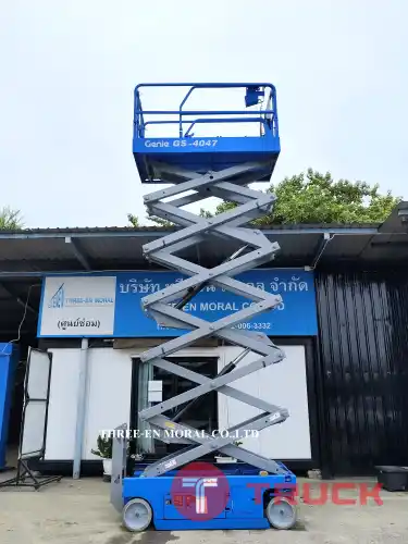 รถกระเช้า Scissor Lift Genie GS-4047