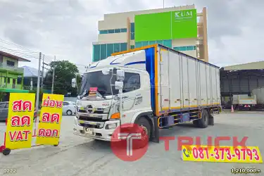 สด ลด VAT หกล้อตู้สิบบาน HINO FG 240 แรงม้า ปี 61 หลังคาแบบลอน