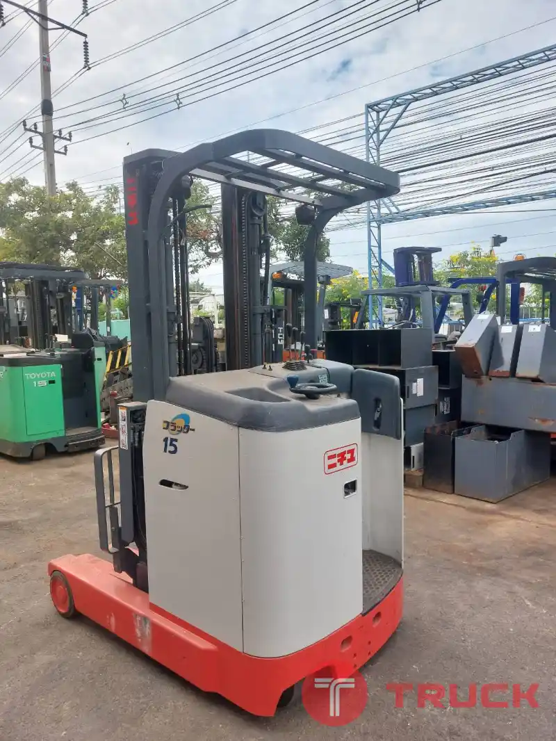 Nichiyu 1.5 ตัน รุ่น 75 เสาสูง 5.3 เมตร สภาพดี