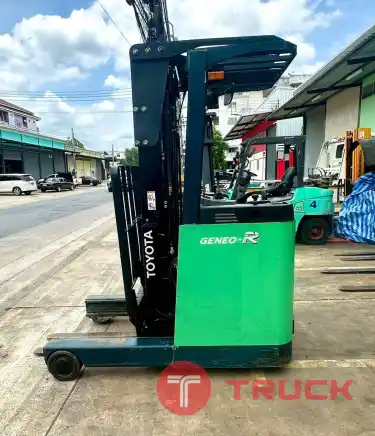 218 รถไฟฟ้ายืนขับ TOYOTA 7FBRS18