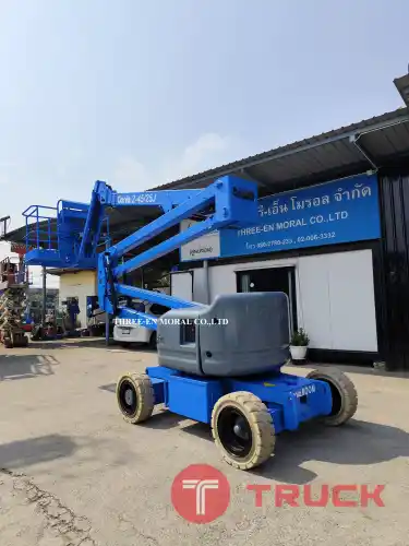 รถกระเช้า Boom Lift Genie Z45-25J