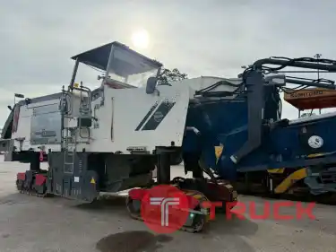 รถไสผิวถนนWirtgen W2100