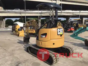 รถขุด CAT 302CR พร้อมใช้งาน สอบถามที่คุณครีม 0658844400