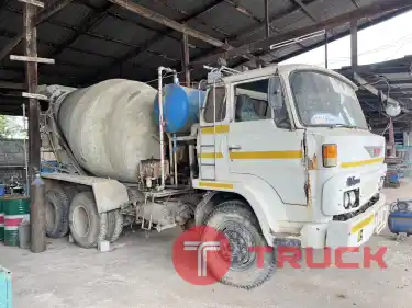 รถโม่ผสมปูน