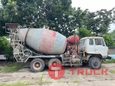 รถโม่ผสมปูน