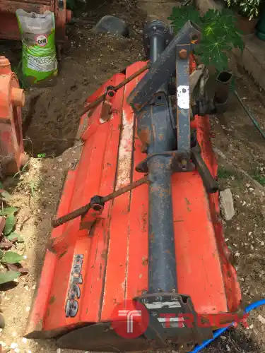 ขายโรตารี่ตีดินแข็งจอบหมุนKubota Kr162ผลิตญี่ปุ่นขายในศูนย์ไทยทนเหล็กแข็งพร้อมยอยใบดีสภาพสวยเดิมพร้อมใช้งานโทร088-9049322ราคา28,500บาท