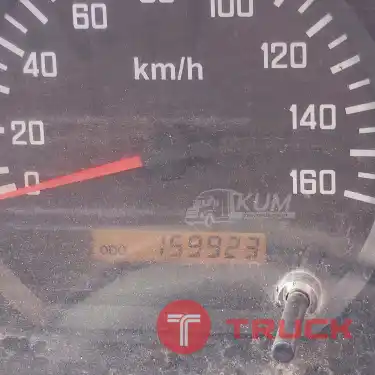 ผ่อน ลด ดอก หกล้อเครน ISUZU FTR 240 แรงม้า ปี 57 เครน UNIC 5.5 ตัน 5 ปลอก 4 ชัก