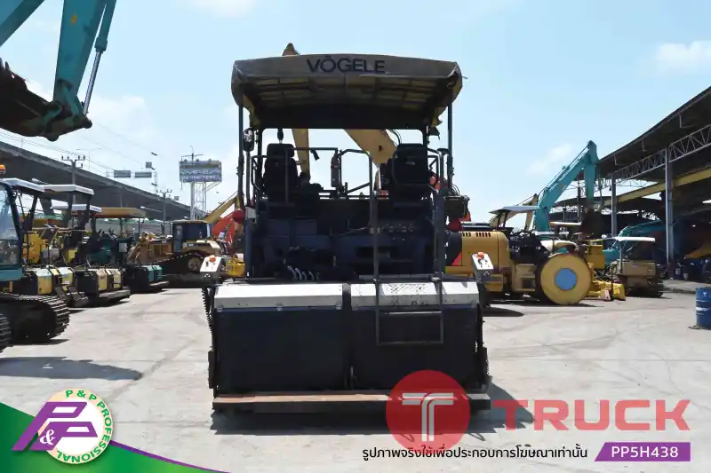ขายรถปูยาง VOGELE SUPER1603-1 ล้อยาง Screed AB500TV ปูกว้าง 5.0 เมตร พร้อมตัวต่อขยายถึง 7.0 เมตร มี Tamper และ Vibrator มือสองสภาพดี นำเข้าจากญี่ปุ่น โดย P&P Pro