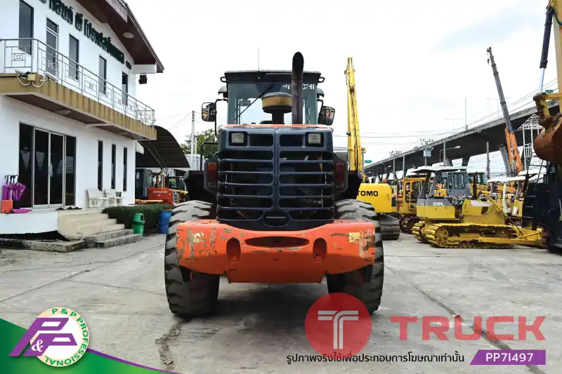 ขายรถตัก HITACHI ZW180 เทียบเท่า WA320-6 และ 938H, ห้องเก๋ง มือสองสภาพดี นำเข้าจากญี่ปุ่น โดย P&P