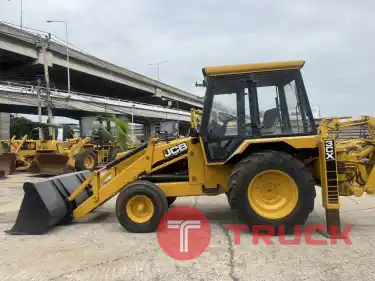 รถตักหน้าขุดหลัง JCB 3CX พร้อมใช้งาน สอบถามที่คุณครีม 0658844400