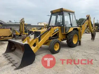 รถตักหน้าขุดหลัง JCB 3CX พร้อมใช้งาน สอบถามที่คุณครีม 0658844400