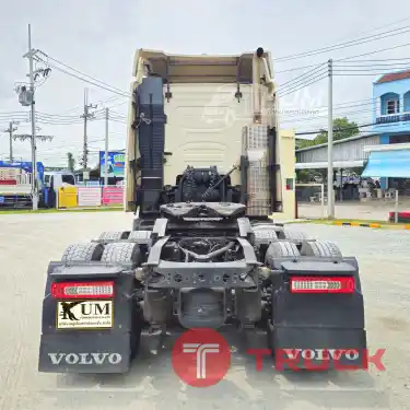 ผ่อน ลด ดอก สวยมากคันนี้ หัวลาก volvo 440 แรงม้า ปี61