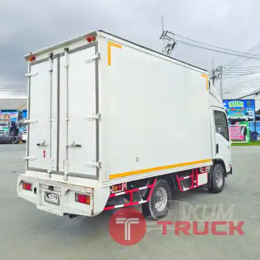 สด ลด VAT สี่ล้อตู้ ISUZU NLR 130 แรงม้า ปี 60 ราคาเบาๆ