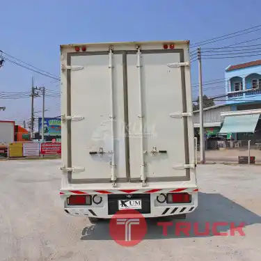 สด ลด VAT สี่ล้อตู้ HINO XZU 136 แรงม้า ปี 63 ราคาพิเศษ