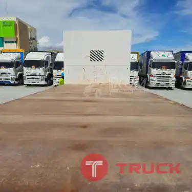 สด ลด VAT ISUZU FVZ 300 แรงม้า ปี 57 รถบรรทุก 10ล้อ พื้นเรียบ