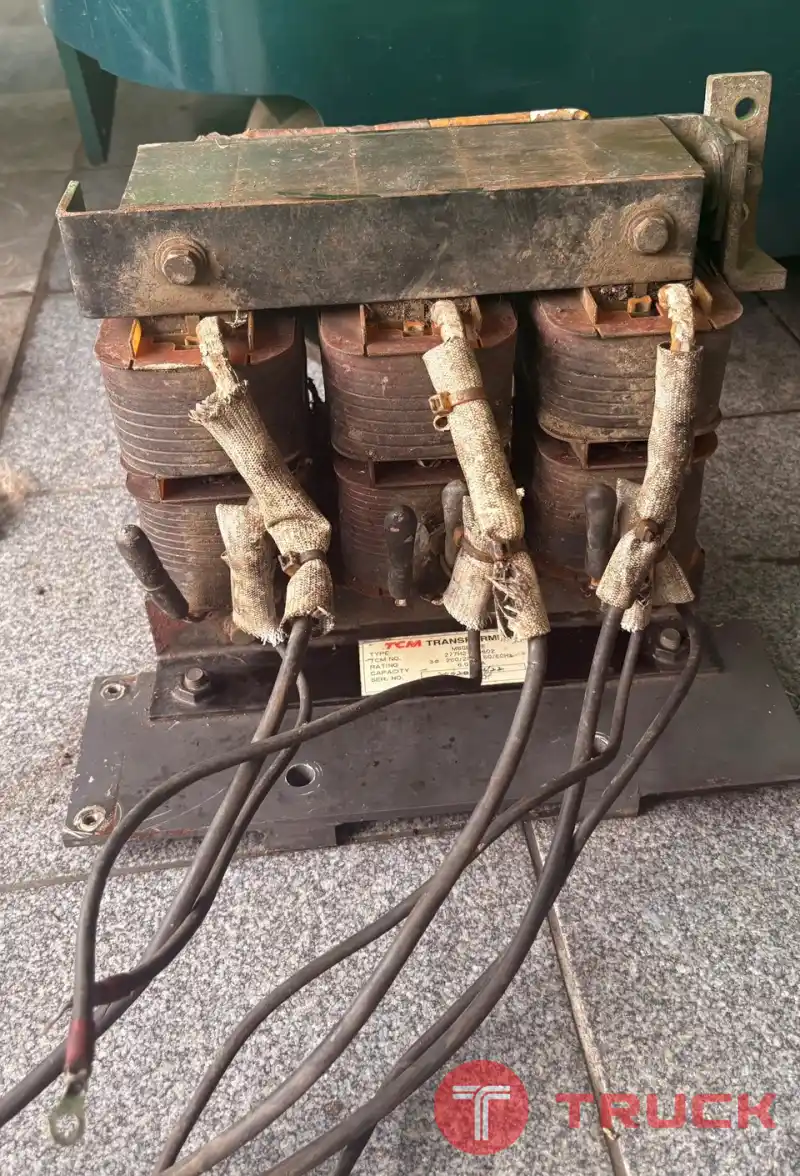 จำหน่ายอะไหล่รถยกไฟฟ้า TCM FRHB20-6 ชุดหม้อแปลงชาร์จ TRANSFORMER