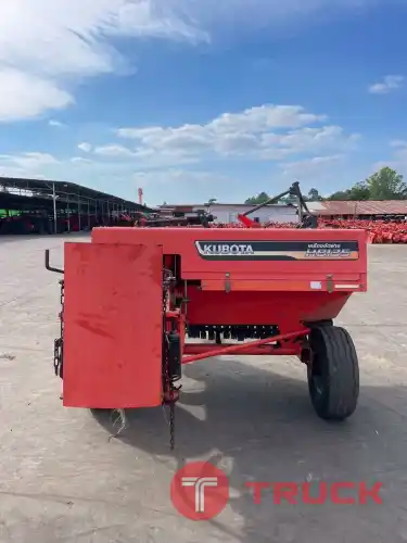 มาใหม่ เครื่องอัดฟาง HB130มือสอง HB135มือสอง ทำงานรวดเร็ว ลดค่าใช้จ่าย ขายราคาพ่อค้า 60,000 บาท HB135มือสอง ขายราคาพ่อค้า 120,000 บาท สนใจโทรสอบถาม เข้ามาเลือกดูที่ร้านได้จ้า