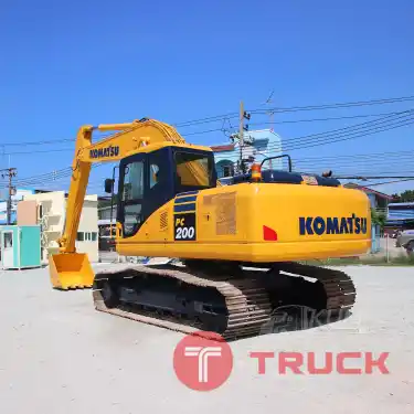 รถแบ็คโฮ KOMATSU PC200-7 150 แรงม้า ปี 48
