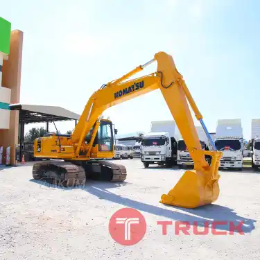 รถแบ็คโฮ KOMATSU PC200-7 150 แรงม้า ปี 48