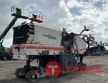 รถกัดถนนนำเข้าWIRTGEN W210