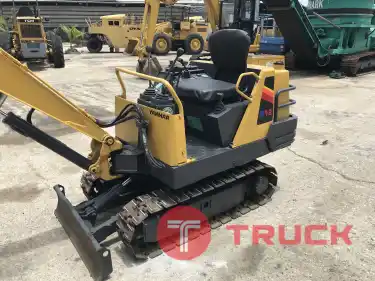 รถขุด YANMAR B12 ใช้งานมาน้อย สอบถามที่คุณครีม 0658844400