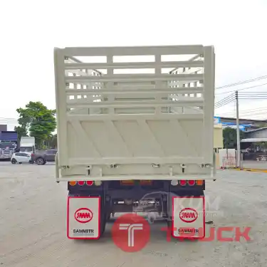 ช่วยดาวน์ 6เปอเซ็น ของราคารถและดอกเบี้ยพิเศษเริ่มต้น 2.99 ISUZU FXZ 360 แรงม้า ปี 65 หางดั้มพ์ สามเพลา อู่สามมิตร ปี 65