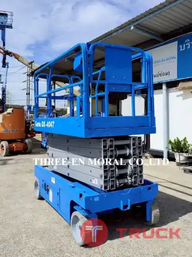 รถกระเช้า Scissor Lift Genie GS-4047