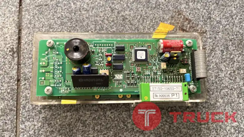 จำหน่ายอะไหล่รถยกไฟฟ้า แผงหน้าจอ TOYOTA 7FBP10 อะไหล่แท้ถอดจากรถนอกนำเข้า ไม่เคยใช้งานในไทย