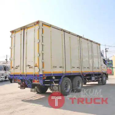 ดอกเบี้ย 2.99 สิบล้อตู้สิบบาน HINO FL 260 แรง ปี 64