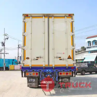 ดอกเบี้ย 2.99 สิบล้อตู้สิบบาน HINO FL 260 แรง ปี 64
