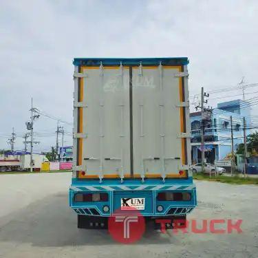 สิบล้อตู้สิบบาน ISUZU FVM 300 แรงม้า ปี 62