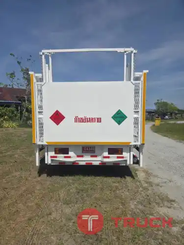 ขายด่วน รถบรรทุก ลิฟย์ท้าย ฟรีดาวน์ ไกรสร 091-7838676 , 086-3516797