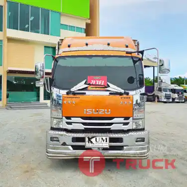 หกล้อคอก ISUZU FRR 210 แรง ปี 63