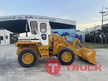KOMATSU 505 นำเข้าจากญี่ปุ่น สภาพพร้อมใช้งาน สนใจโทร. 089-0050007 คุณชญานิน หรือ Add LINE ID @sangenjp www.sangenjp.com www.nmc99.com