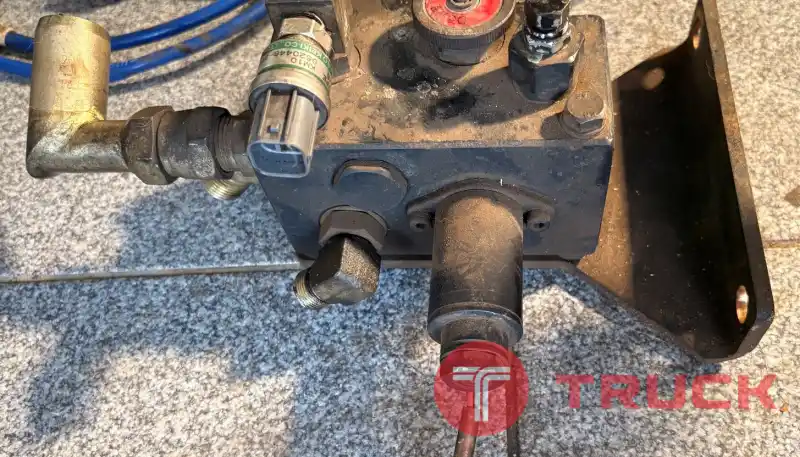 จำหน่ายอะไหล่รถยกไฟฟ้า วาล์วไฮโดรลิค อะไหล่แท้ถอดจาก NICHIYU RB10D-70-350