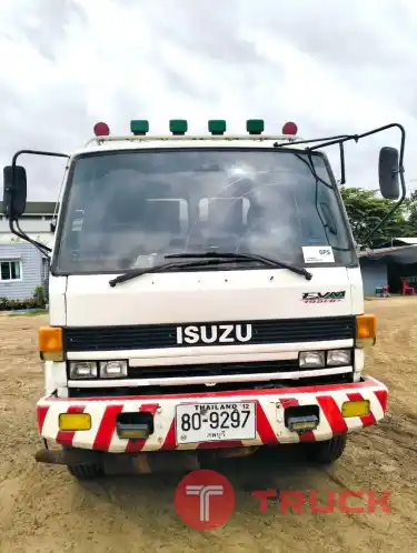 ISUZU 195 บรรทุกน้ำความจุ 16,000 ลิตร