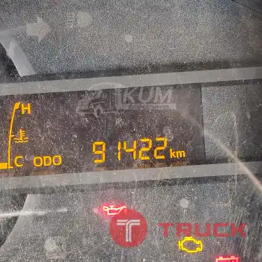 สี่ล้อตู้ HINO XZU 136 แรง ปี 67 9713